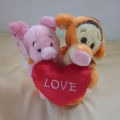 プーさん ティガー ぬいぐるみ ハート付き