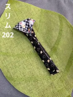 Item thumbnail for item 6fc382b8-b51d-47f4-b573-3bdea67ed697