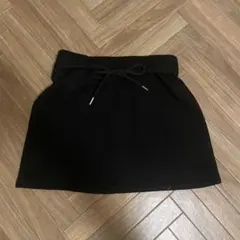 黒 ドローストリング タイトスカート