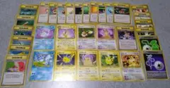 ピカチュウ　ニャース　イーブイ等　32枚セット　初期【ポケモンカード】旧裏