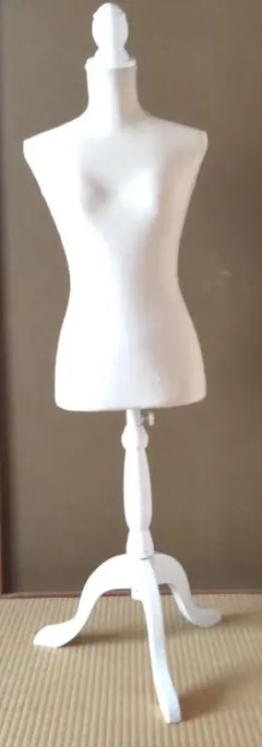 ホワイト女性用マネキン 高さ調整可能
