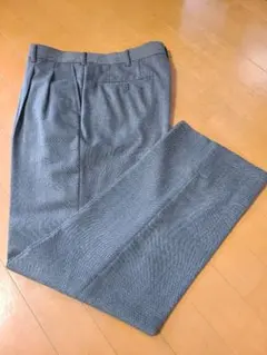 メンズスラックス　グレー　W88