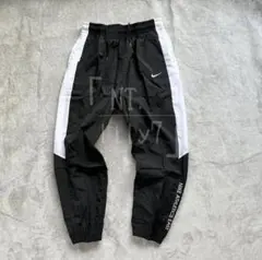 NIKEナイロンパンツ M
