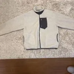 フリースジャケット