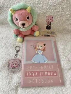 SPY×FAMILY アーニャ ぬいぐるみ ノート アクリルスタンドのサムネイル