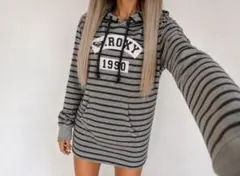☘️T20415☘️ROXY フード ロゴ ボーダー パーカー Mのサムネイル