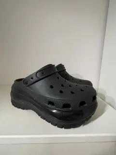 【美品】CROCSクロックスメガクラッシュクロッグサンダル 厚底・ブラック