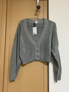 【新品未使用タグ付き】H&M ショート丈カーディガン グレー