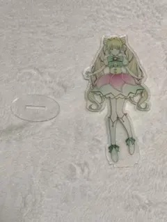 英リサ アクリルスタンド VGGC