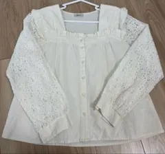 flower トップスのサムネイル