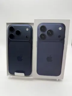iPhone17promax2TB ディープブルー　純正ケース　AirPods3 iPhone17promax2TB ディープブルー 純正ケース AirPods3 - メルカリ