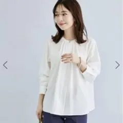 VIS 着回し力抜群　フロントタック長袖ブラウス　ブラウス　オフィス　コーデのサムネイル