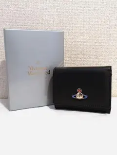 新品未使用】Vivienne Westwood 三つ折り財布 ブラック 大人気 - メルカリ