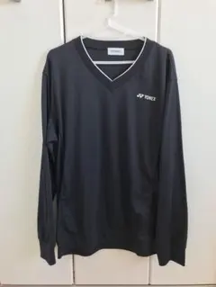ヨネックス　YONEX Vネック長袖ウェア ブラック　トレーナー　薄手　ユニO
