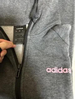adidas パーカー