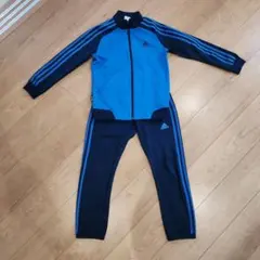 adidas ジャージ 青/黒　140センチ