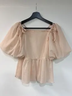 après jour パフスリーブ ペプラムブラウス ピンク FREE 美品のサムネイル