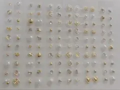 0時までお値下げ！耳ツボジュエリー120粒　金アレ対応