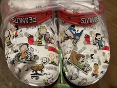 お値下♡未使用スヌーピークロックスシビッツいっぱい限定品/Crocs W7