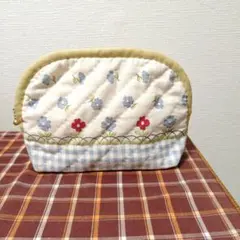 Item thumbnail for item 2670fefa-f518-4574-a97c-af4f4f3edf52