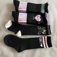 キッズ　靴下 ハイソックス　女の子　8足　まとめ売り　未使用品