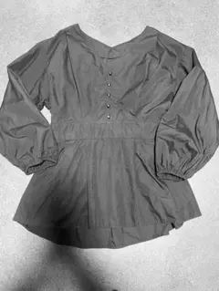 GU ペプラム ブラウス