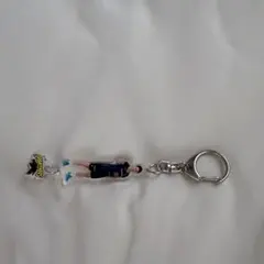 新貴裕選手グッズ　アクリルキーホルダー