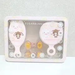 【レア】サンリオ シュガーバニーズ ミラー ブラシ　ヘアゴム セット　2007年 レア】サンリオ シュガーバニーズ ミラー ブラシ ヘアゴム セット 2007