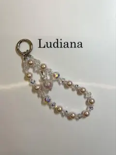 パールクリスタルビーズハンドストラップバッグチャームスマホホルダー新品即納