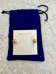 週末SALE【新品】トリーバーチ フープピアス ロコ付き ゴールド - メルカリ