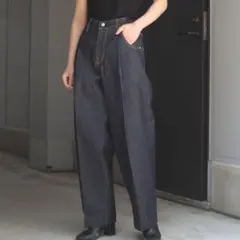 美品】 BonBonプレミアムツータックデニム ネイビー - メルカリ