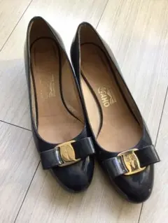 2025年最新】フェラガモ靴の人気アイテム - メルカリ