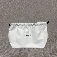 CHANEL ホワイト 巾着ポーチ