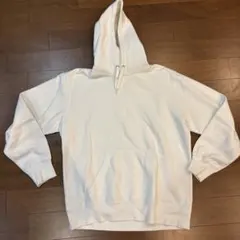 ホワイト フード付きパーカー　GU