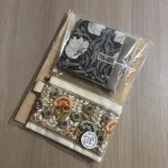 Muisto花柄刺繍 ポーチ ハンドタオルセット