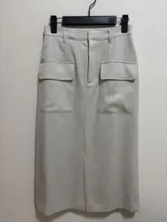 今期美品♡UNTITLED 前スリット麻混カーゴスカート・ベージュ♡Sサイズ
