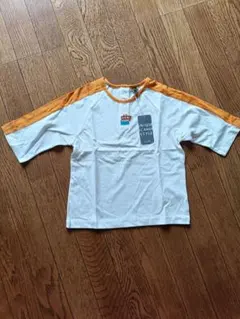 新品 moimoln Tシャツ 120cmのサムネイル
