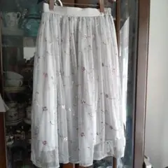 OLIVE des OLIVE グレー刺繍フレアスカート S35、美品