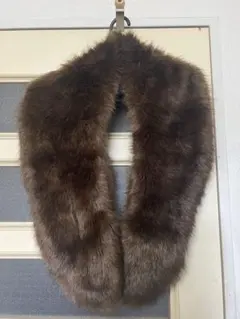 ザラ　フェイクファー