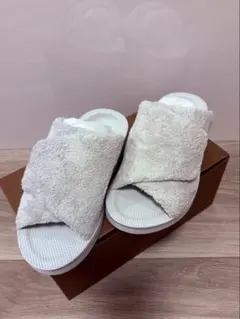 Item thumbnail for item 0d9b155e-87d7-425c-b04b-2cfeda20ef9d