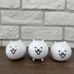 にゃんこ大戦争　ガチャガチャ　カプセルトイ　３個セット