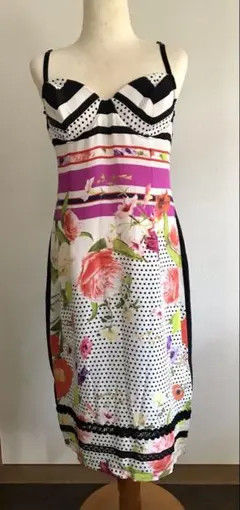 CLASS Roberto Cavalli ワンピース ノースリーブ ブランドのサムネイル