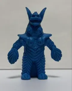ニッコー ウルトラQ カネゴン ペンダント ソフビ - メルカリ