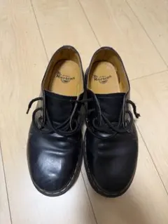 Dr. Martens ブラック レースアップシューズ