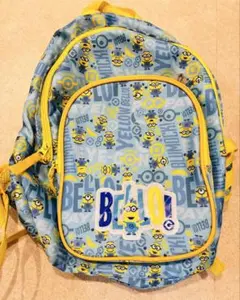 ミニオン柄 中型リュック
