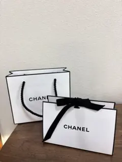 CHANEL / ラッピングのサムネイル