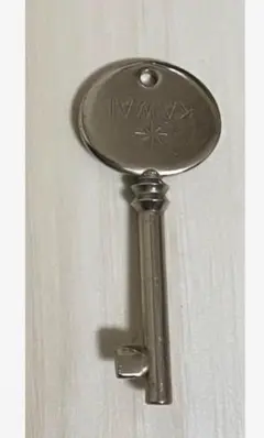 アップライトピアノ 鍵盤楽器