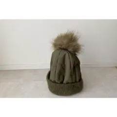 再再再再値下げしましたzaraポンポン帽子
