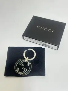 GUCCI ロゴキーホルダー グリーン/シルバー
