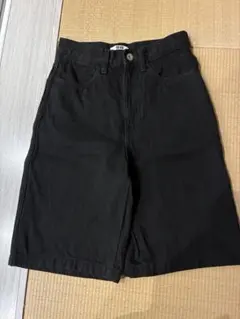 ユニクロブラックデニムショートパンツ